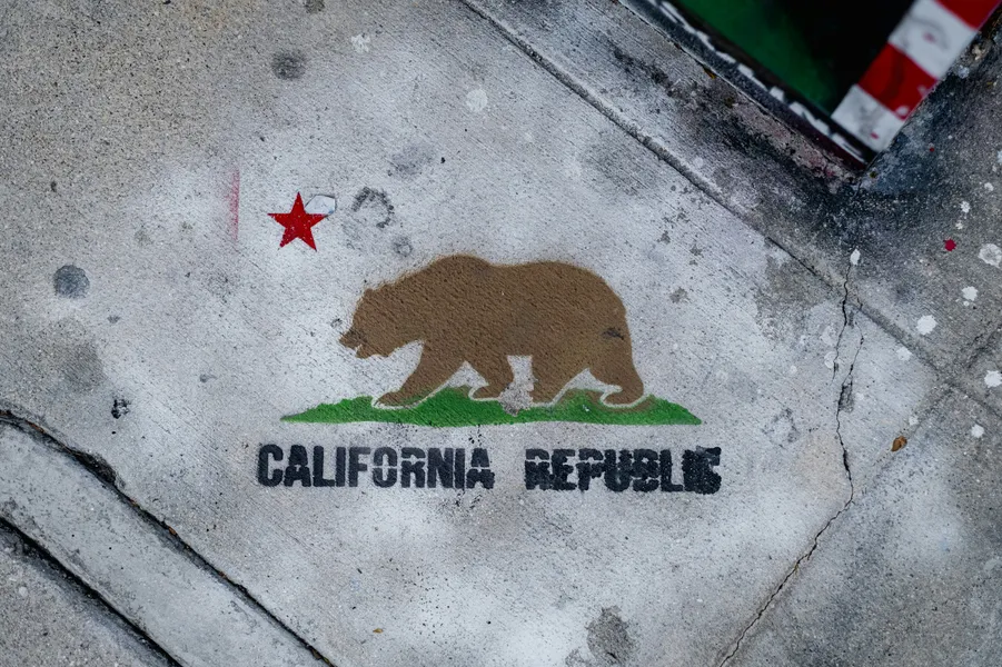 California Street Art — 200-piece jigsaw puzzle