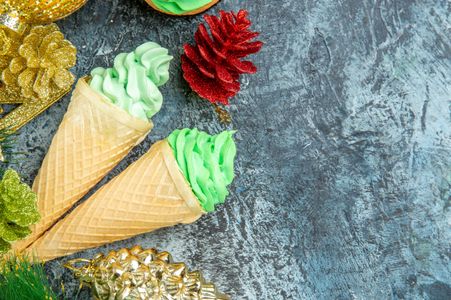 Festive Ice Cream Cones — 200-piece jigsaw puzzle