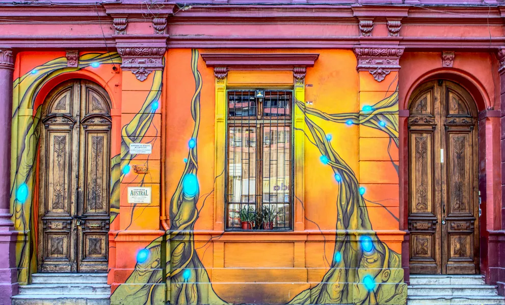 Vibrant Street Mural — 150-piece jigsaw puzzle