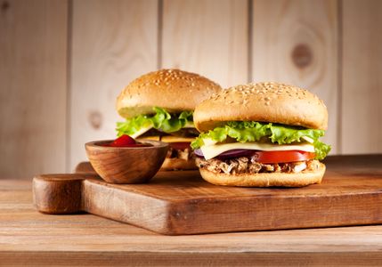 Gourmet Burger Delight — 200-piece jigsaw puzzle