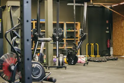 Industrial Gym Space — 400-piece jigsaw puzzle