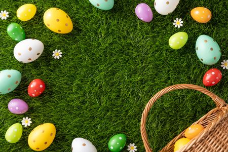 Easter Egg Meadow — 100-piece jigsaw puzzle