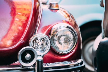 Vintage Beetle Charm — 400-piece jigsaw puzzle