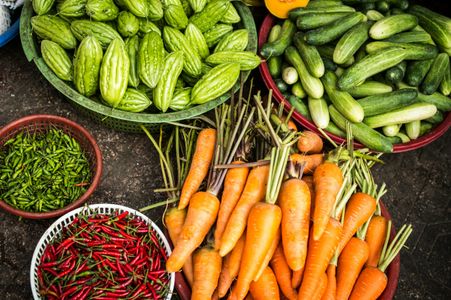 Vibrant Market Vegetables — 300-piece jigsaw puzzle