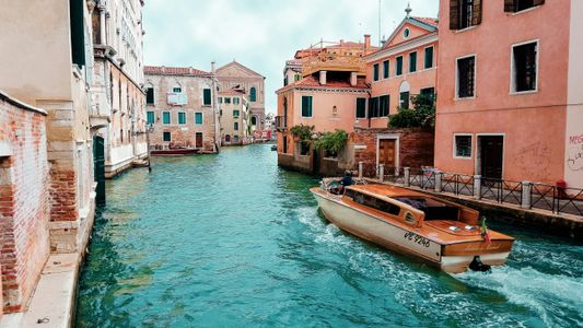 Venetian Canal Cruise — 400-piece jigsaw puzzle
