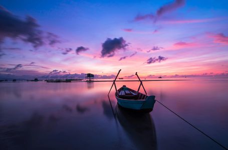 Tranquil Sunset Reflection — 200-piece jigsaw puzzle