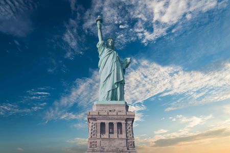 Majestätische Freiheitsstatue — 300-Teile-Puzzle