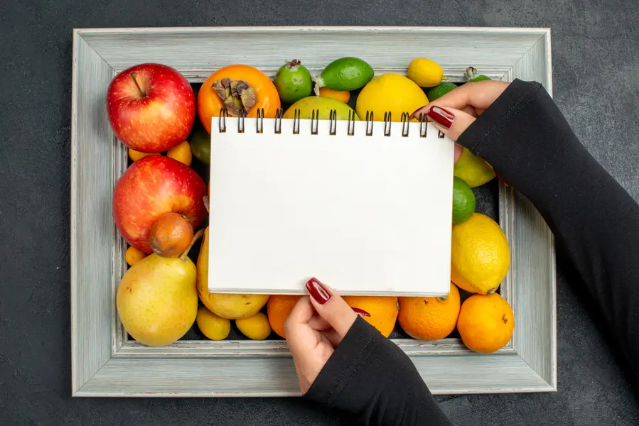 Fruit and Notepad Display — 200-piece jigsaw puzzle