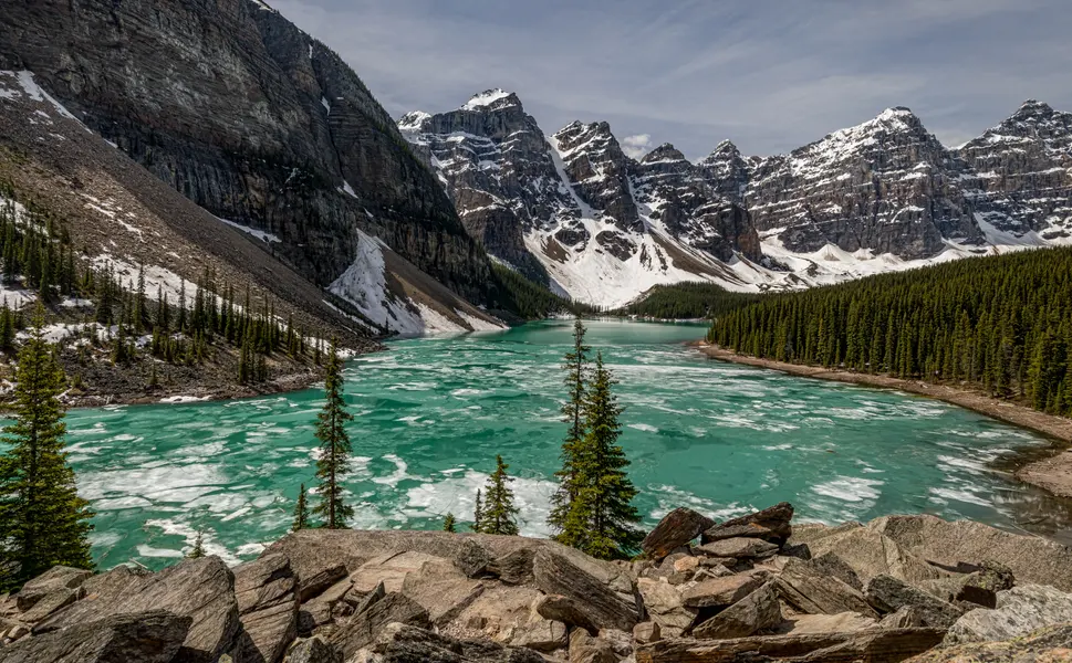 Majestic Mountain Lake — 300-piece jigsaw puzzle