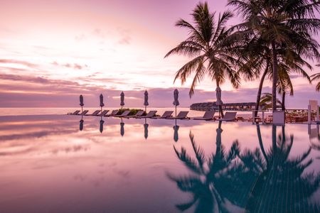 Tropical Pool Serenity — 300-piece jigsaw puzzle