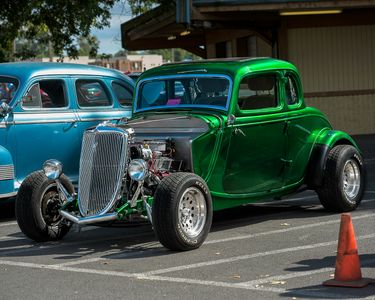 Vintage Hot Rods — 300-piece jigsaw puzzle