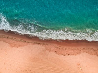 Waves on Sandy Shore — 300-piece jigsaw puzzle