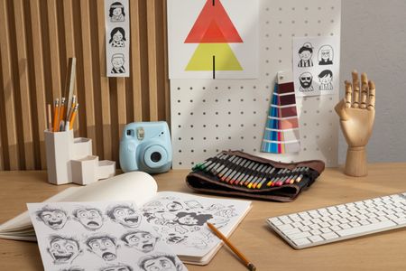 Creative Workspace Setup — 150-piece jigsaw puzzle