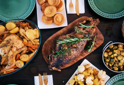Hearty Festive Feast — 200-piece jigsaw puzzle