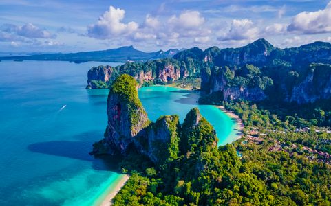 Tropical Coastline Paradise — 150-piece jigsaw puzzle