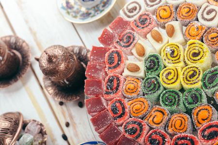 Colorful Turkish Delight — 100-piece jigsaw puzzle