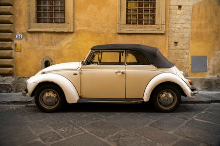 Vintage Car on Cobblestone — 300-piece jigsaw puzzle