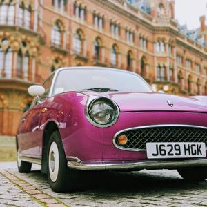 Vintage Charm Car — 300-piece jigsaw puzzle